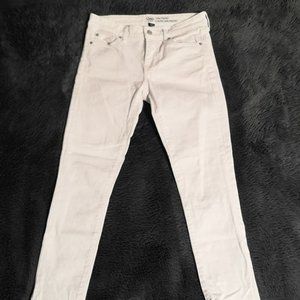 GAP 1969 Girlfriend White Denim Jeans